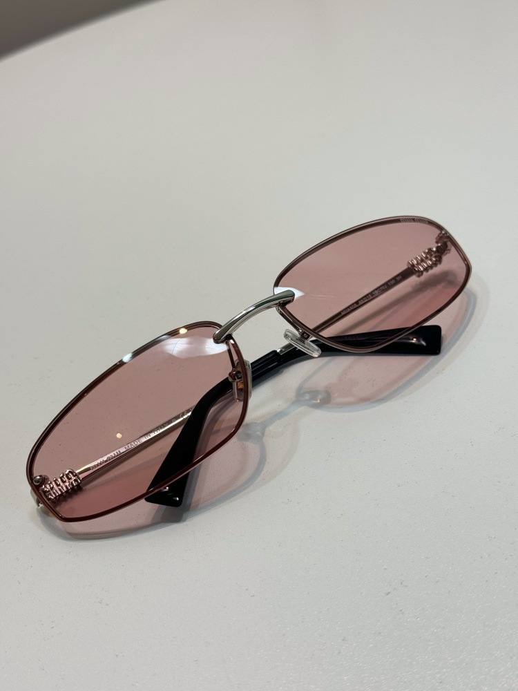 MIUMIU sunglasses