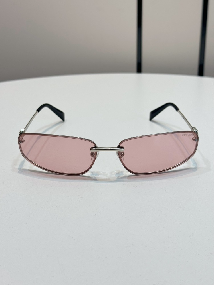 MIUMIU sunglasses
