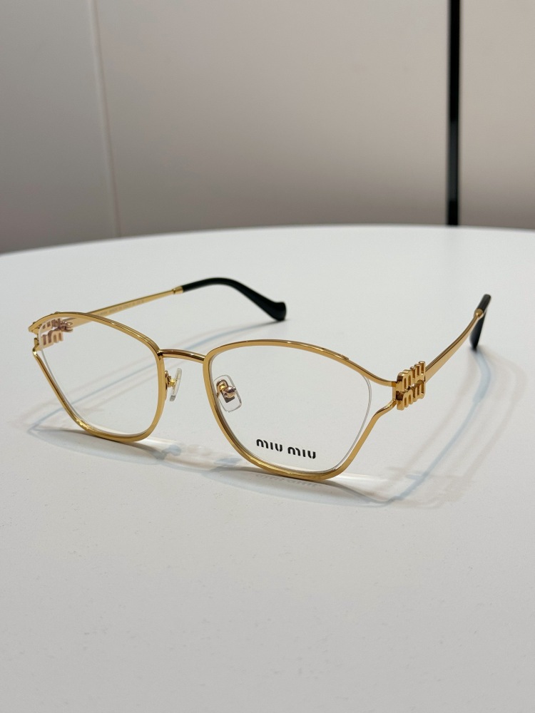 MIU MIU sunglasses