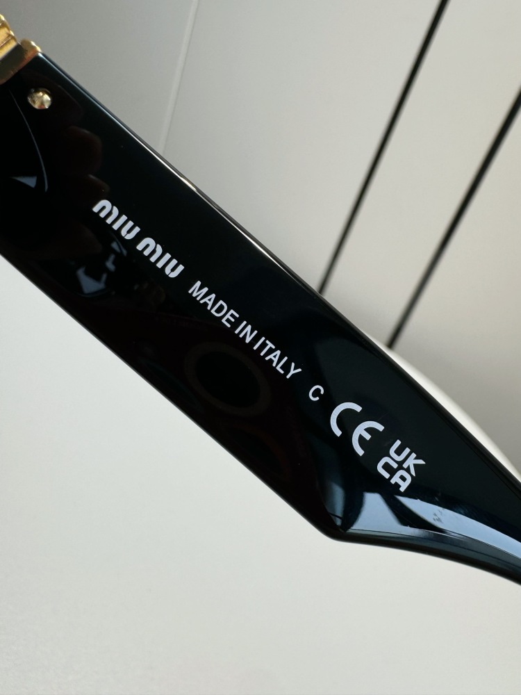 MIU MIU sunglasses