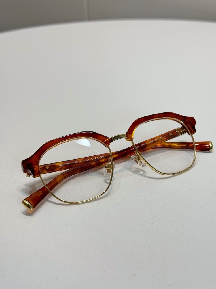 MIU MIU glasses