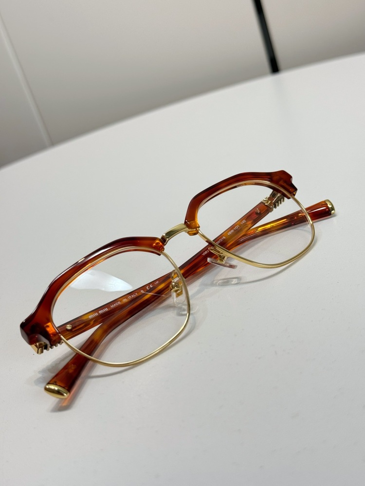 MIU MIU glasses