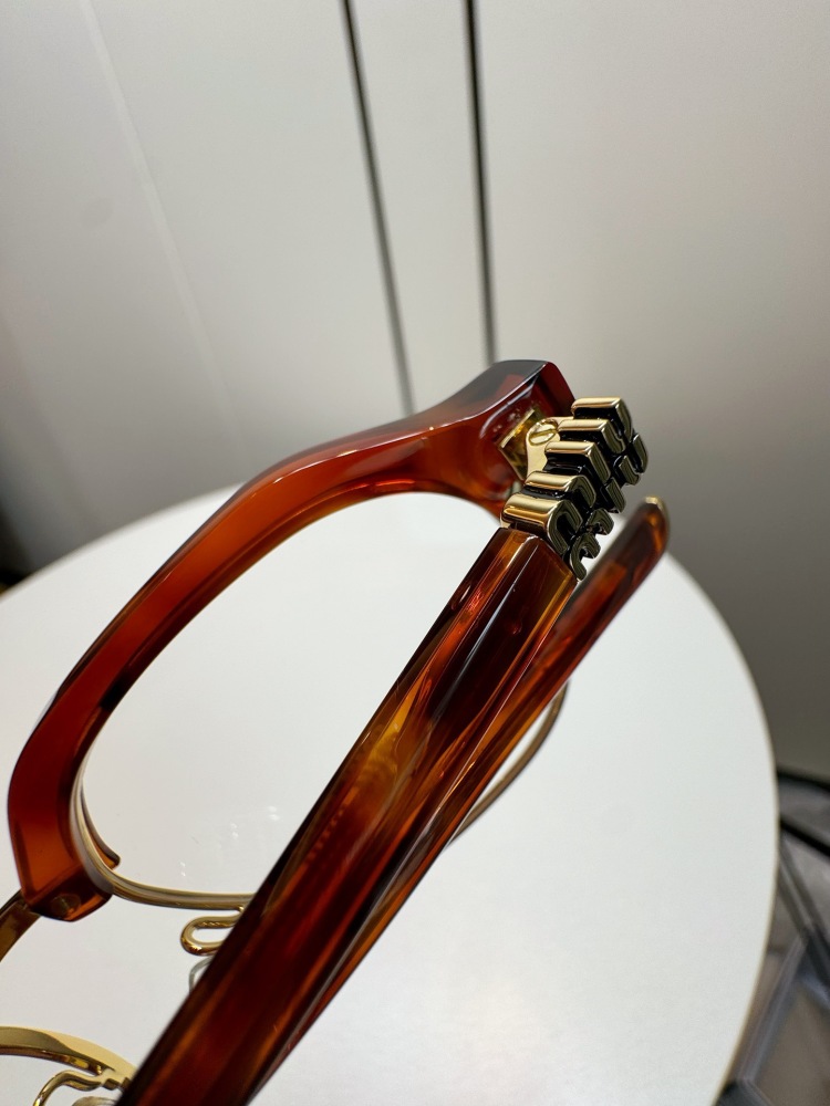 MIU MIU glasses