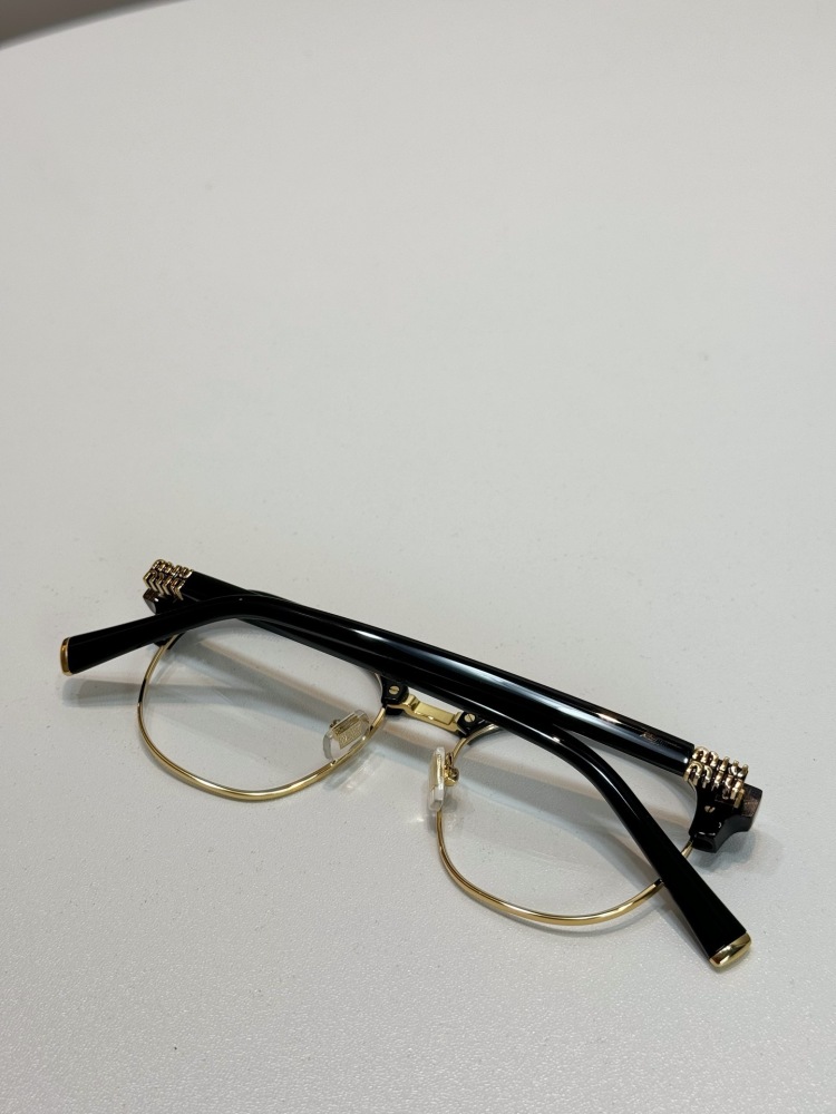 MIU MIU glasses
