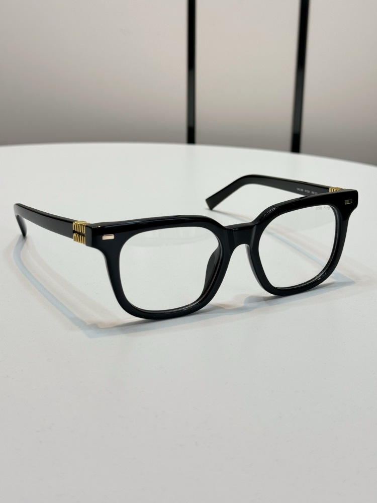 MIU MIU glasses