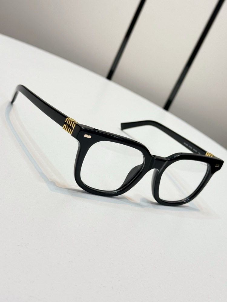 MIU MIU glasses