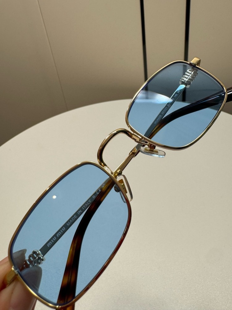 MIUMIU sunglasses