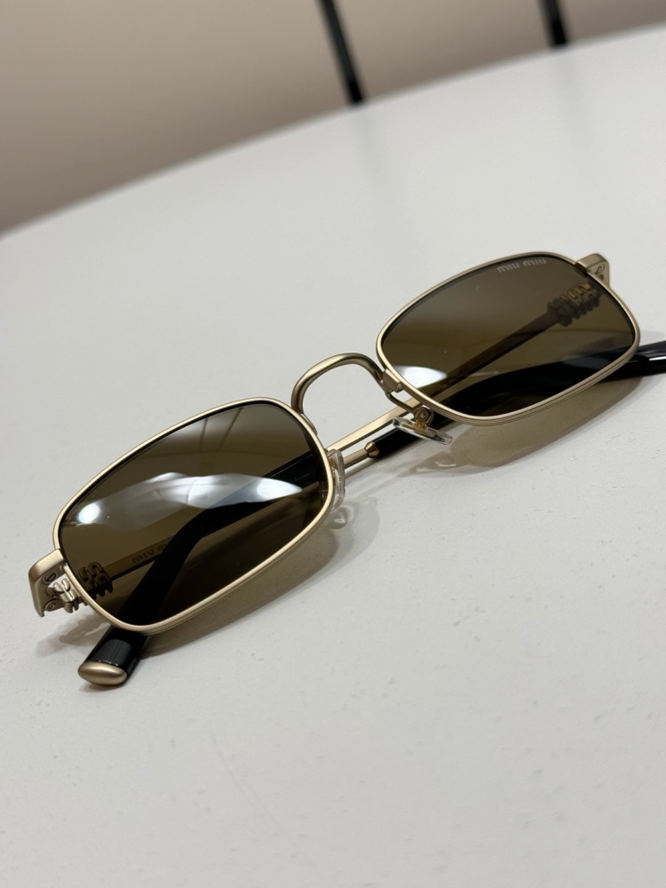 MIUMIU sunglasses