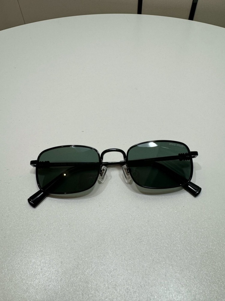 MIUMIU sunglasses