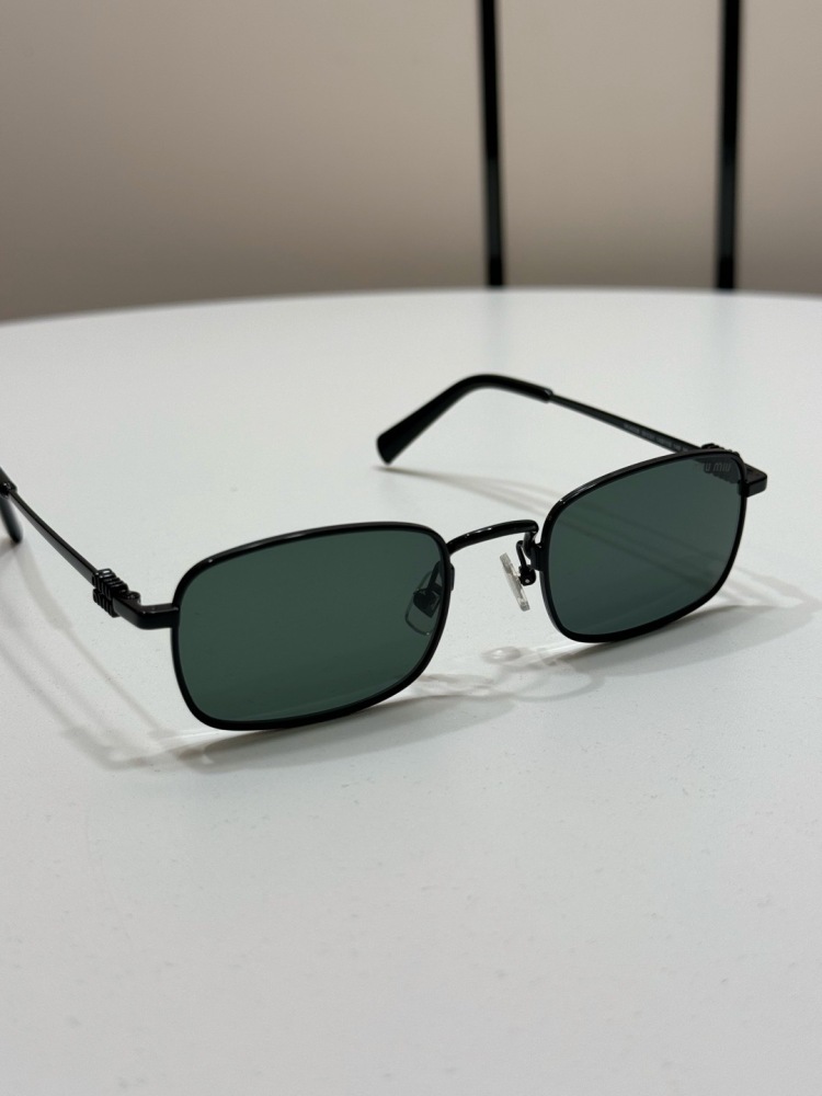 MIUMIU sunglasses
