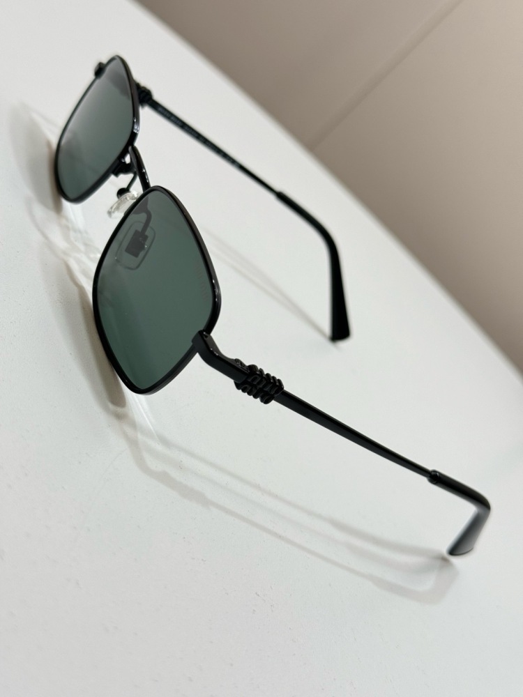 MIUMIU sunglasses