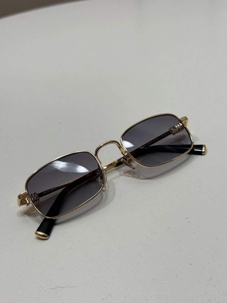 MIUMIU sunglasses