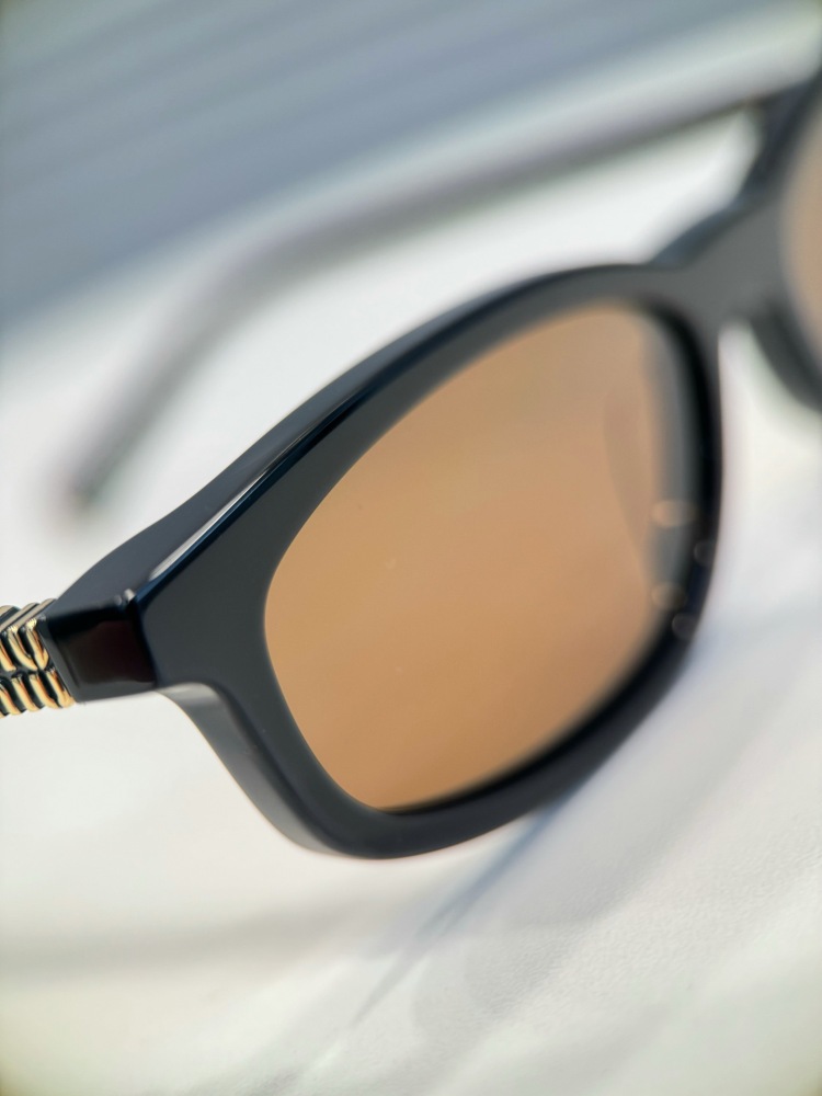 MIUMIU SUNGLASSES
