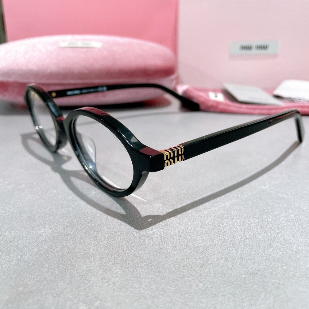 MIU MIU glasses