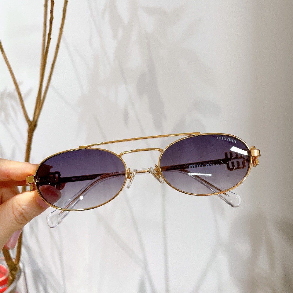 MIU MIU sunglasses