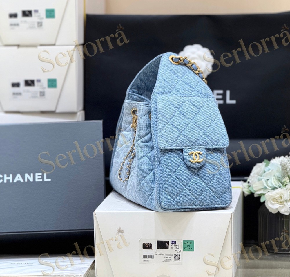 CHANEL MASTER 25 SMALL HANDBAG