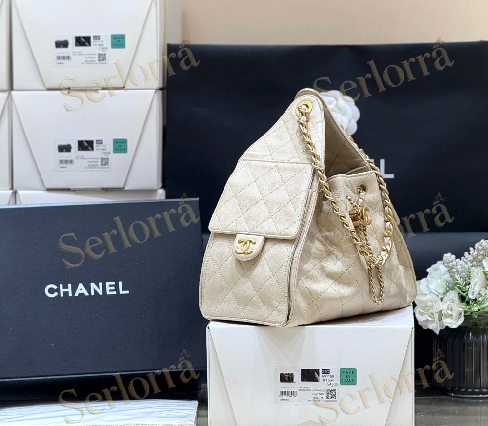 CHANEL MASTER 25 SMALL HANDBAG