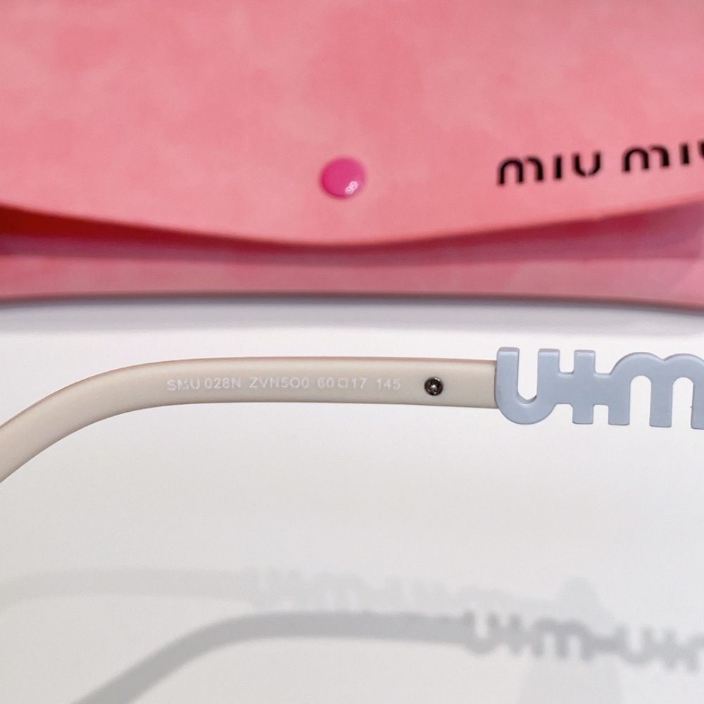 MIUMIU sunglasses