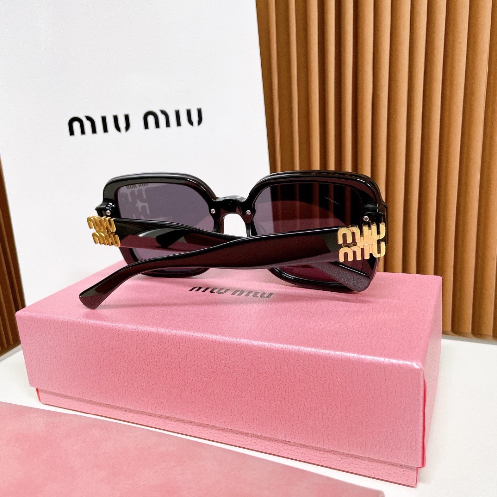 Miumiu sunglasses