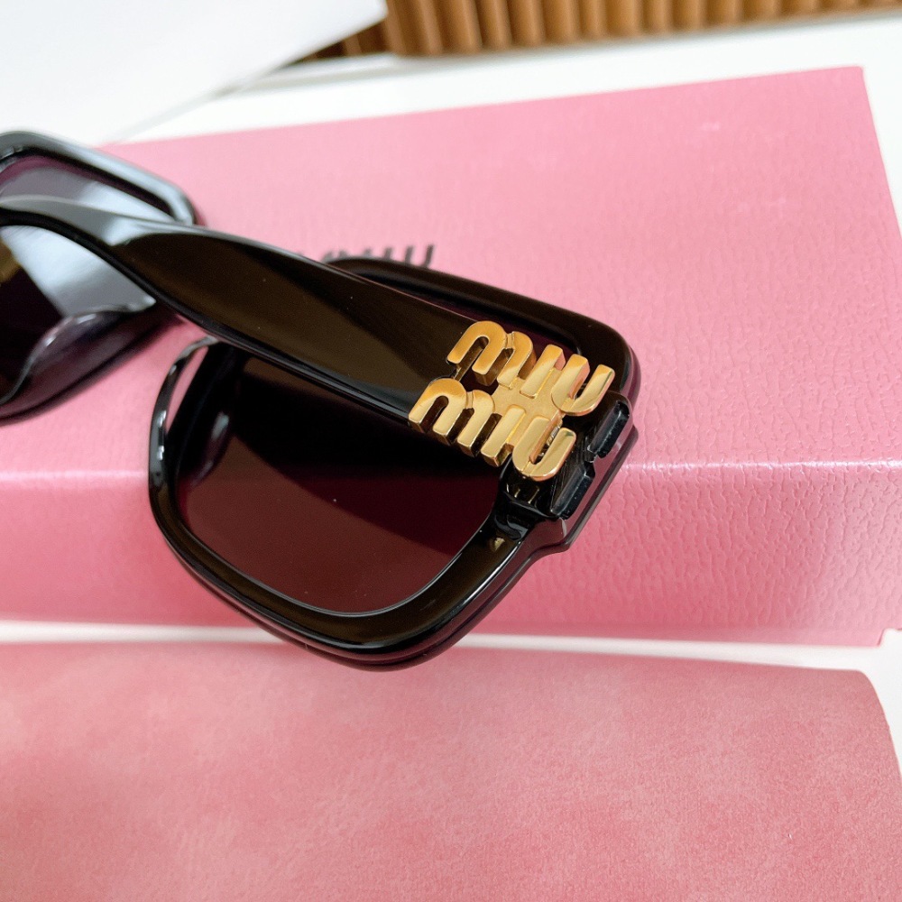 Miumiu sunglasses