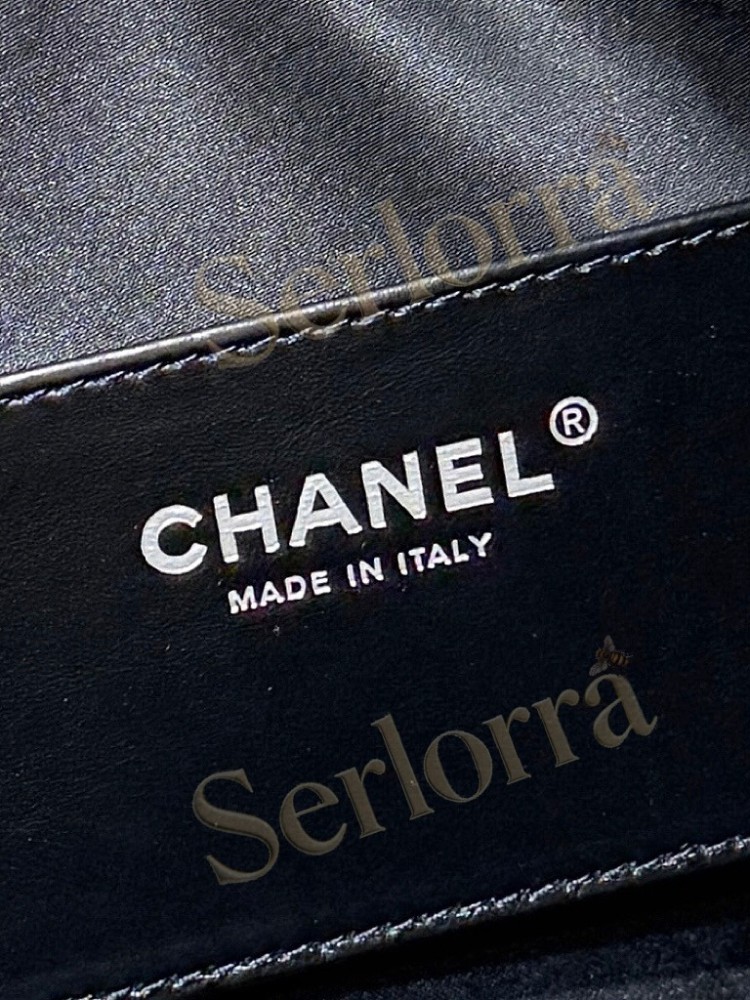 CHANEL MASTER 25 SMALL HANDBAG