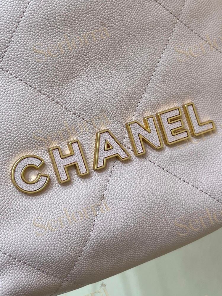 CHANEL 22 MINI HANDBAG