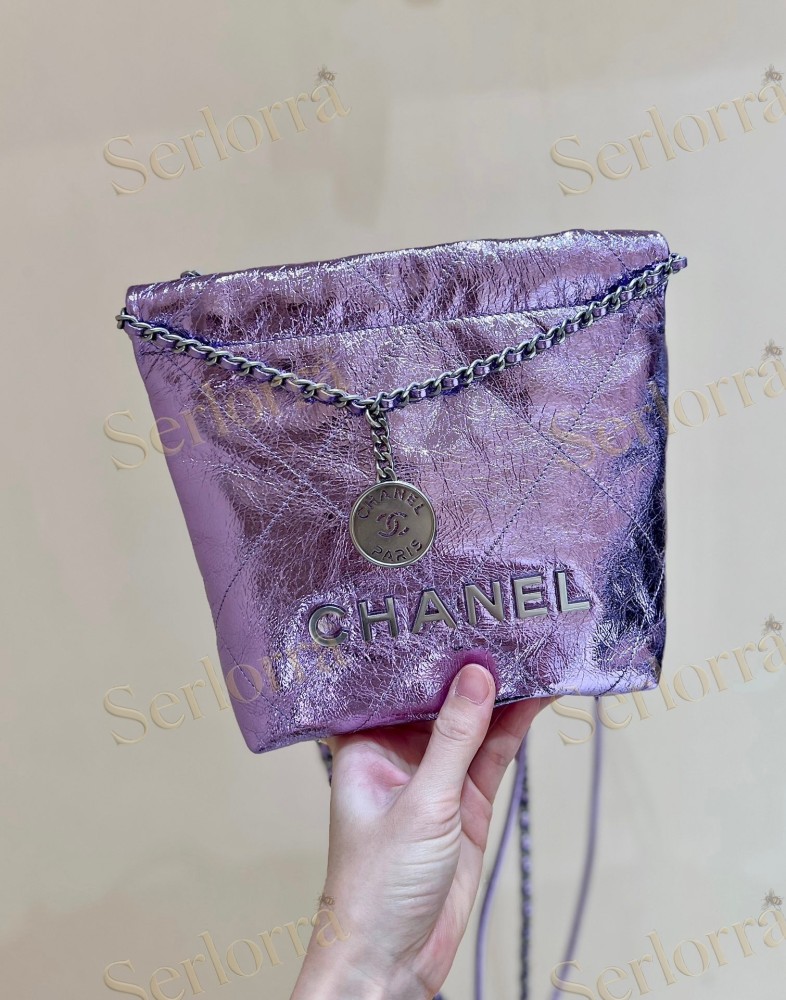 CHANEL 22 MINI HANDBAG