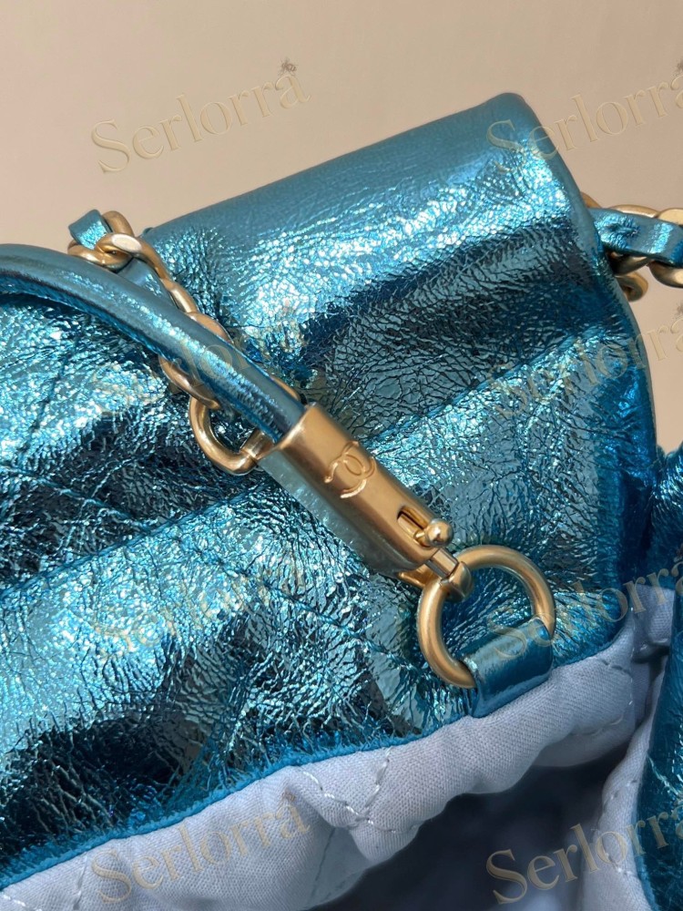 CHANEL 22 MINI HANDBAG