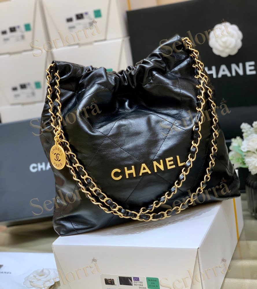 CHANEL MASTER 22 SMALL HANDBAG