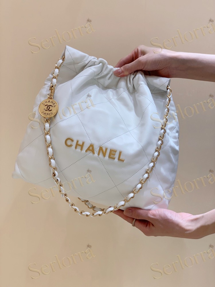CHANEL MASTER 22 SMALL HANDBAG