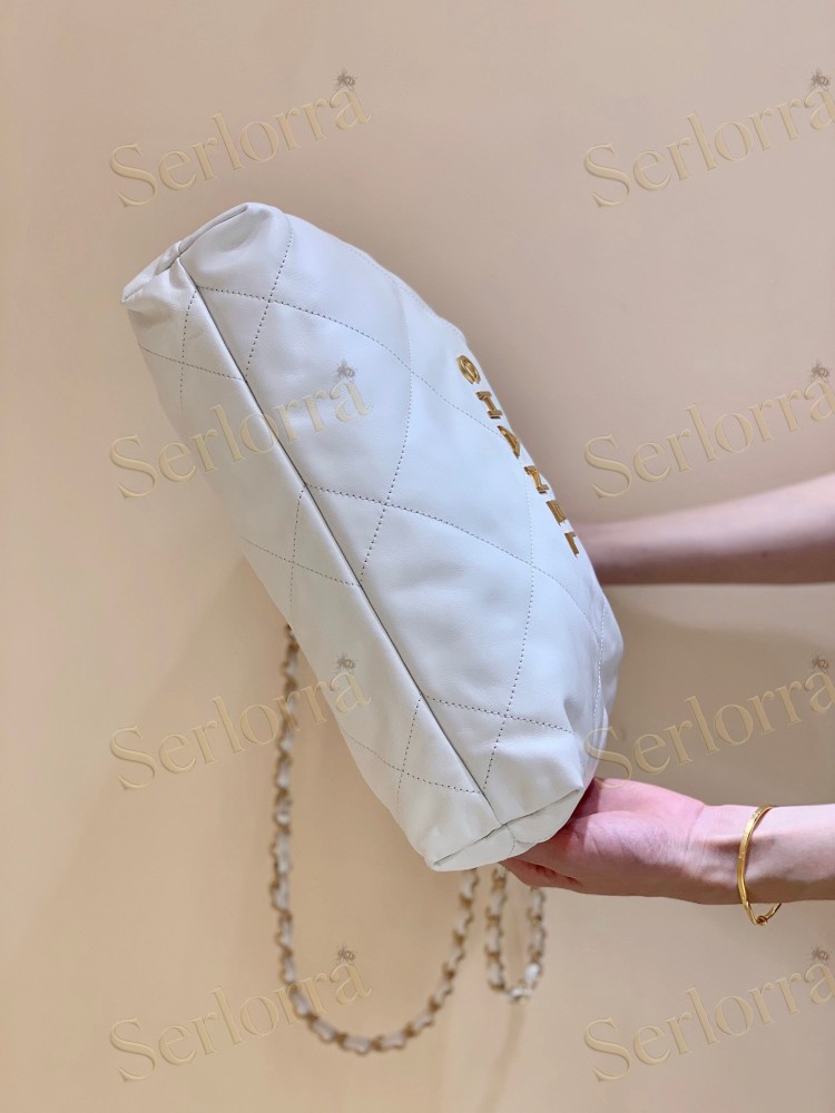 CHANEL MASTER 22 SMALL HANDBAG