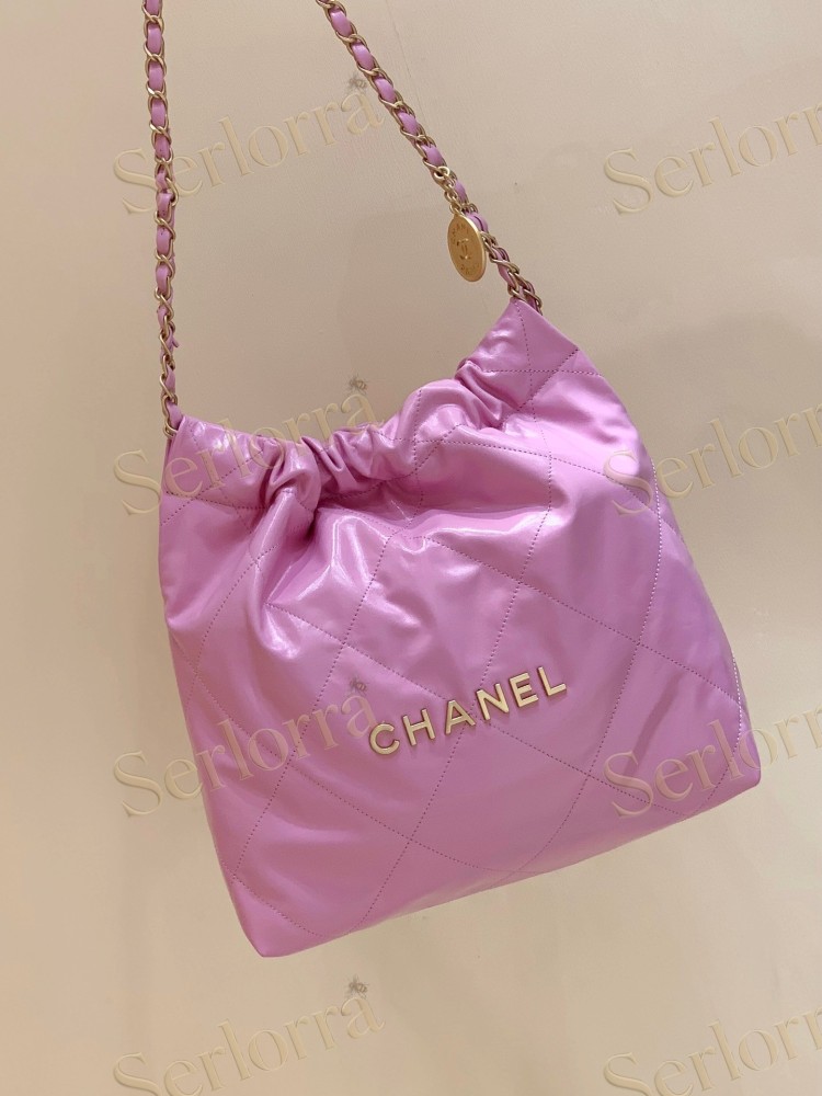 CHANEL MASTER 22 SMALL HANDBAG