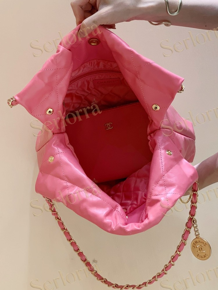 CHANEL MASTER 22 SMALL HANDBAG