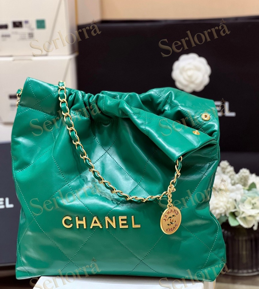 CHANEL MASTER 22 SMALL HANDBAG