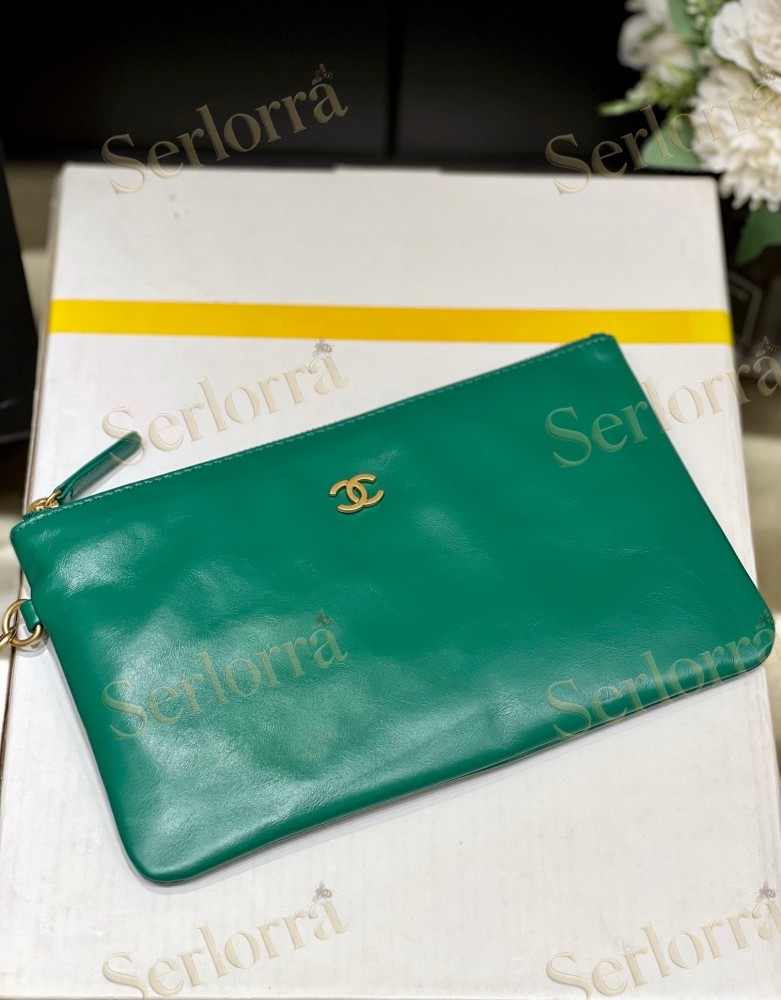 CHANEL MASTER 22 SMALL HANDBAG