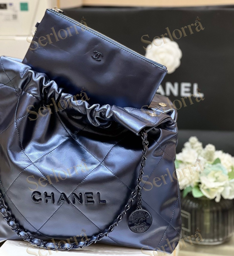 CHANEL MASTER 22 SMALL HANDBAG