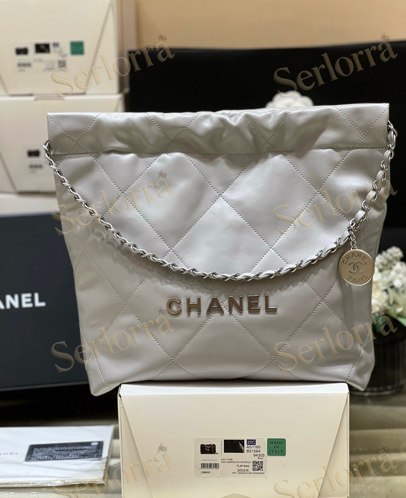 CHANEL MASTER 22 SMALL HANDBAG