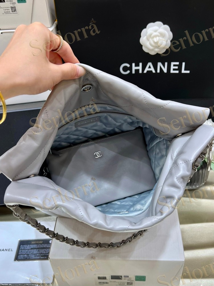 CHANEL MASTER 22 SMALL HANDBAG