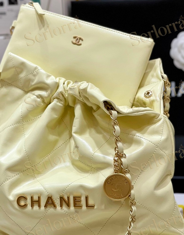 CHANEL MASTER 22 SMALL HANDBAG