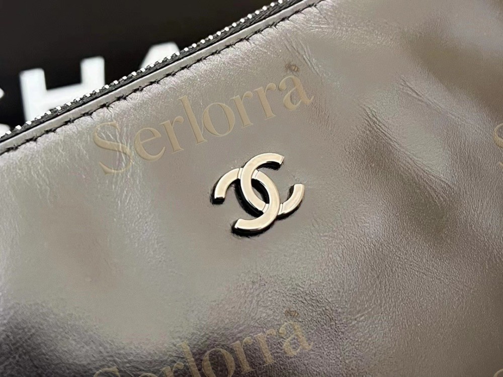 CHANEL MASTER 22 SMALL HANDBAG