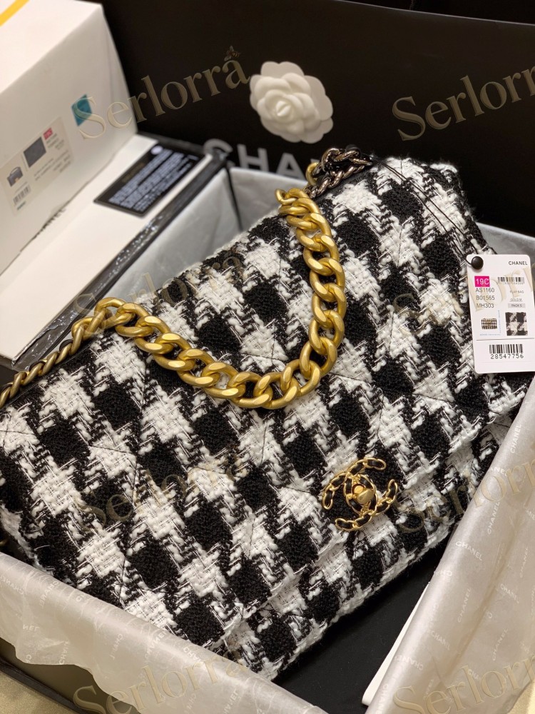 CHANEL MASTER LARGE 19 FLAP