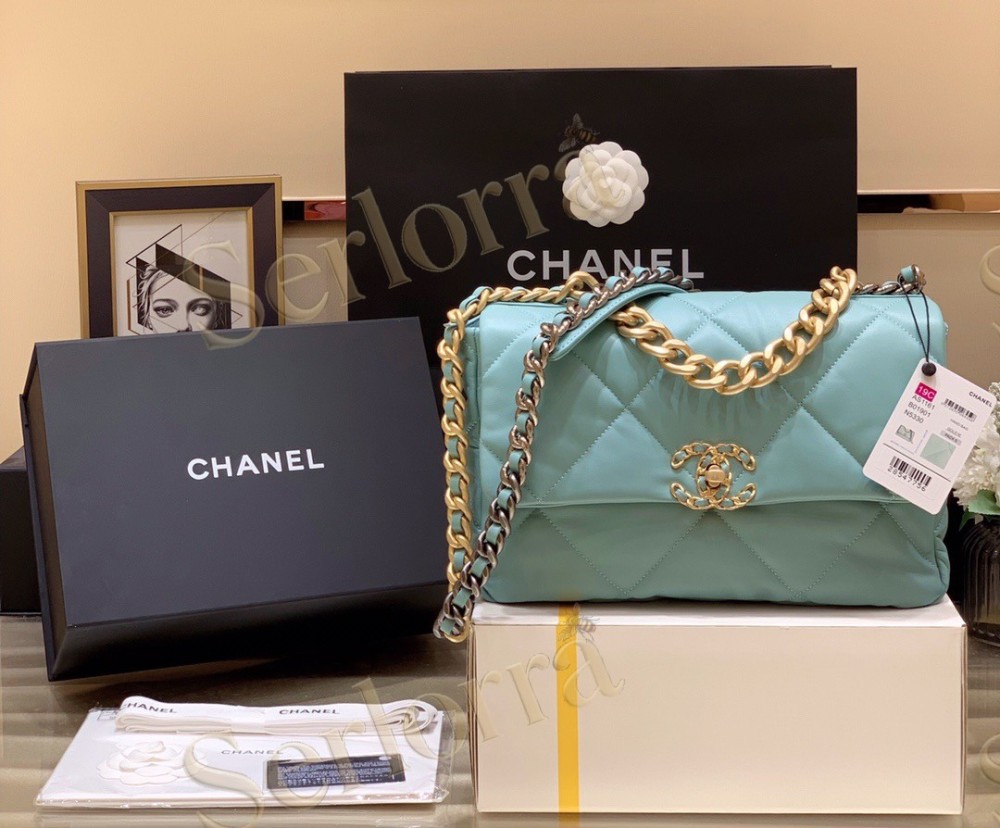 CHANEL MASTER LARGE 19 FLAP