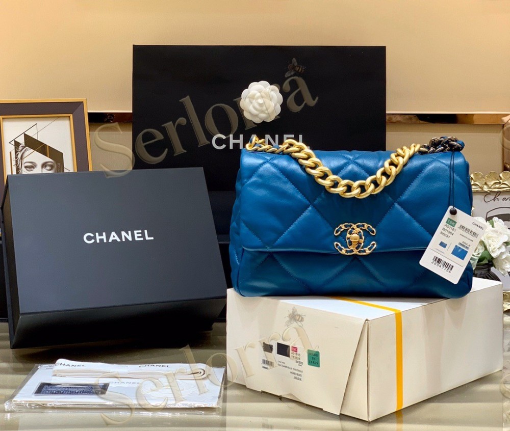 CHANEL MASTER LARGE 19 FLAP