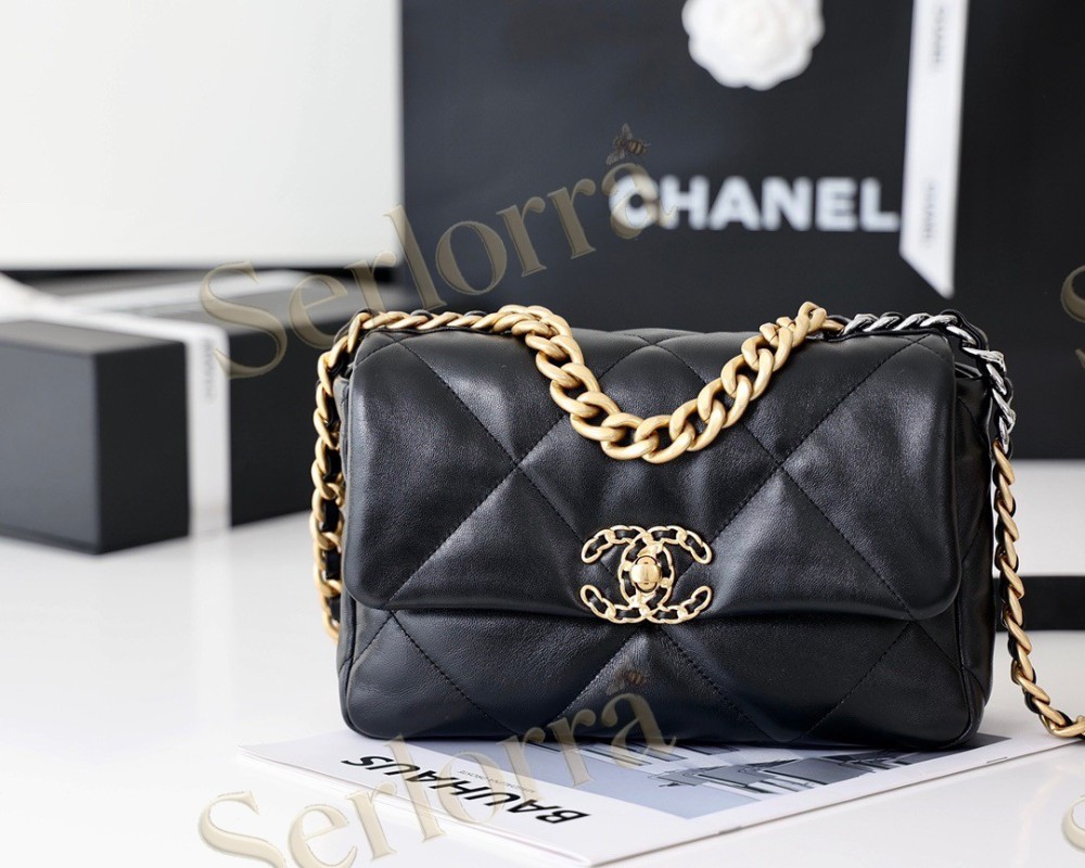 CHANEL MASTER LARGE 19 FLAP