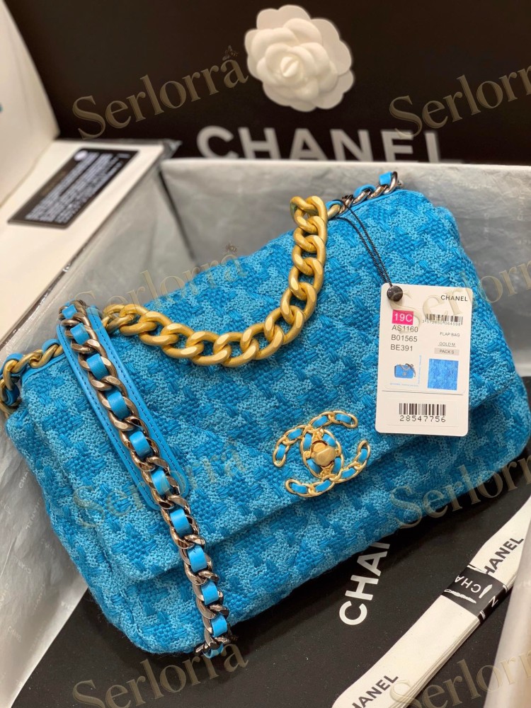CHANEL MASTER MEDIUM 19 FLAP