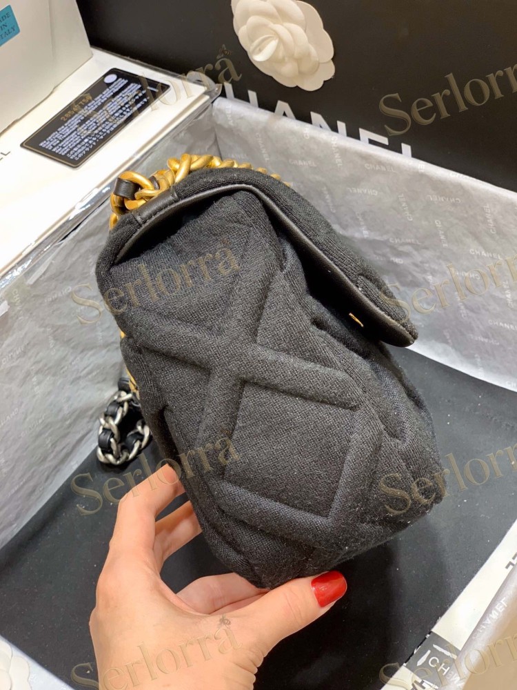 CHANEL MASTER MEDIUM 19 FLAP