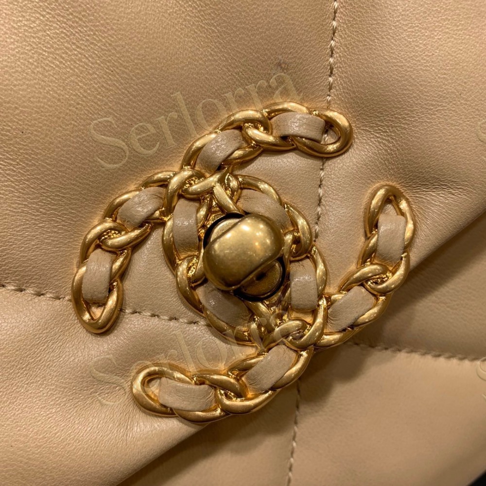 CHANEL MASTER MEDIUM 19 FLAP