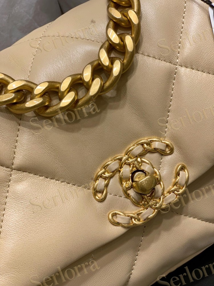 CHANEL MASTER MEDIUM 19 FLAP