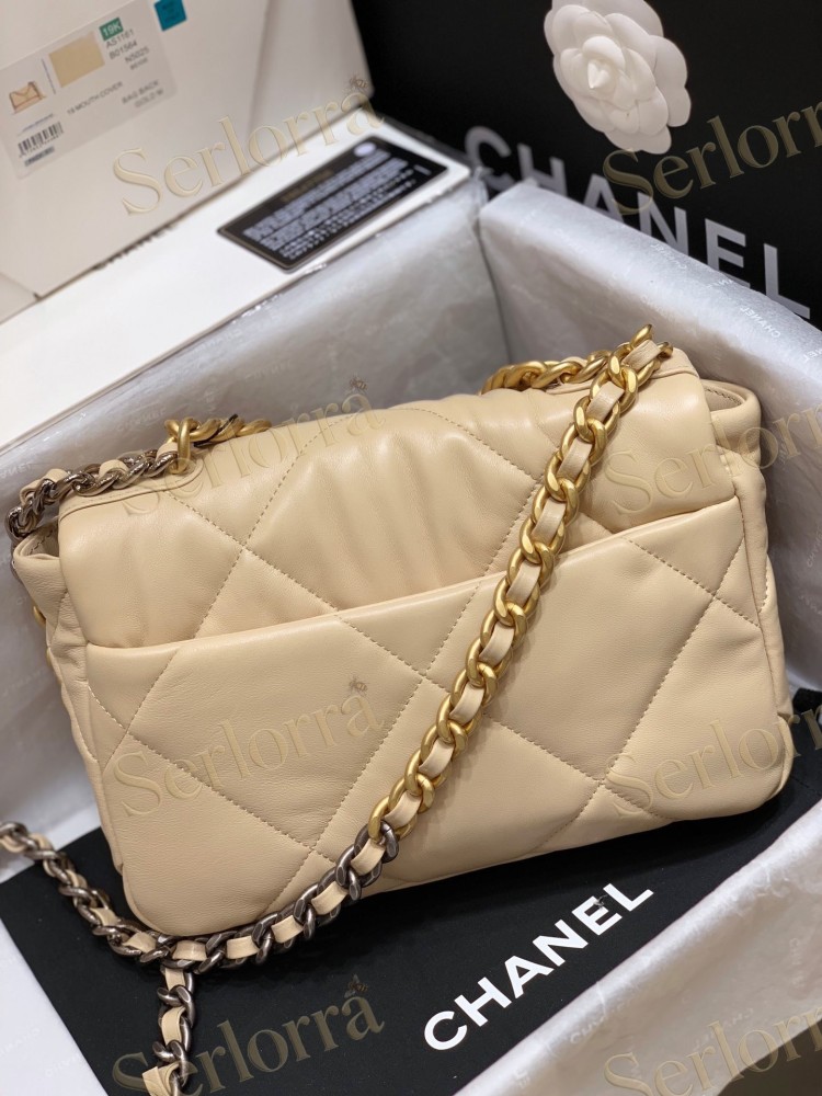 CHANEL MASTER MEDIUM 19 FLAP