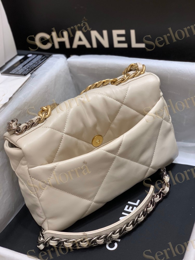 CHANEL MASTER MEDIUM 19 FLAP